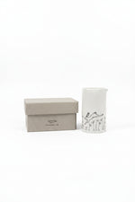 Load image into Gallery viewer, Porcelaine Hare Jug
