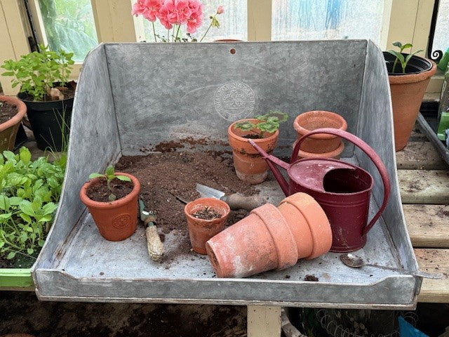 Royal Botanic Gardens, Kew Folding Potting Table