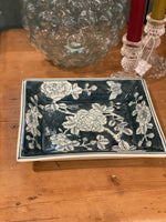 Load image into Gallery viewer, Indigo Fleurs Trinket Tray

