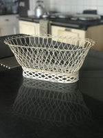 Load image into Gallery viewer, Oval Wire Basket
